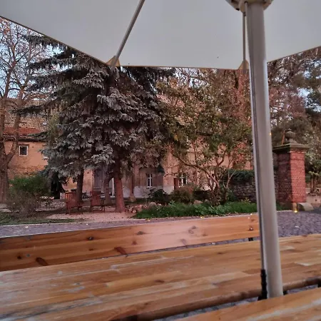 Landstiltraum Mit Zwei Schlafzimmern Zwischen L/dd