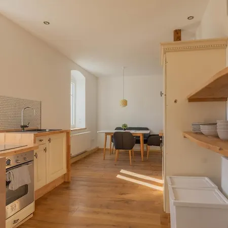 Landstiltraum Mit Zwei Schlafzimmern Zwischen L/dd Mugeln