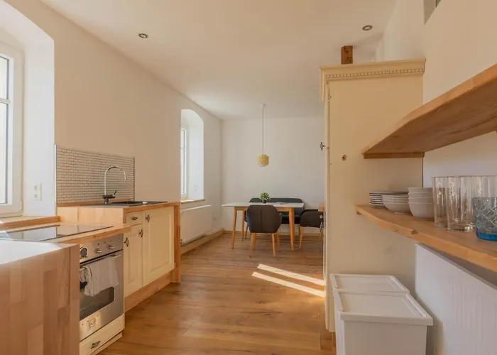 Landstiltraum Mit Zwei Schlafzimmern Zwischen L/dd Mugeln